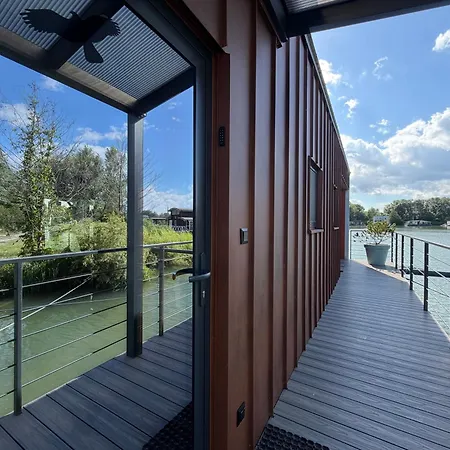 Brand New, Wifi, Ac, Sundeck, Wide View, Bbq 펜션 *