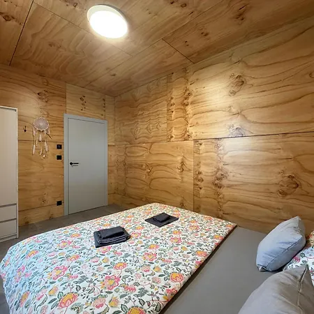 펜션 Brand New, Wifi, Ac, Sundeck, Wide View, Bbq 브라티슬라바