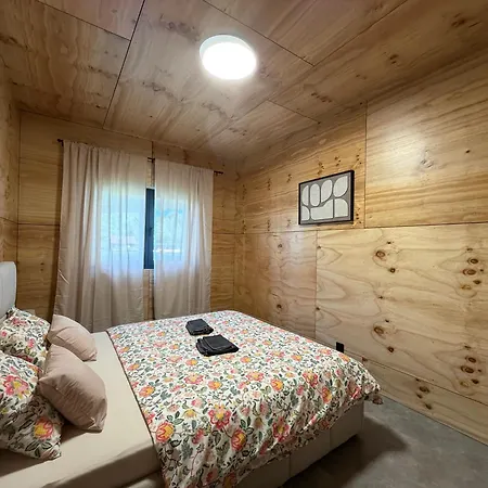 Brand New, Wifi, Ac, Sundeck, Wide View, Bbq 펜션 브라티슬라바