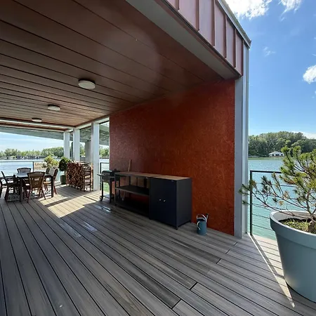 Brand New, Wifi, Ac, Sundeck, Wide View, Bbq 펜션